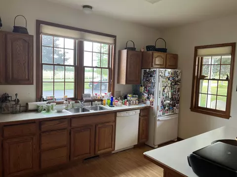 n7043 Lower Lake Road, Gresham, WI 54128 photo 14
