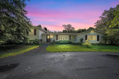 n7868 Parkway Road, Crivitz, WI 54114