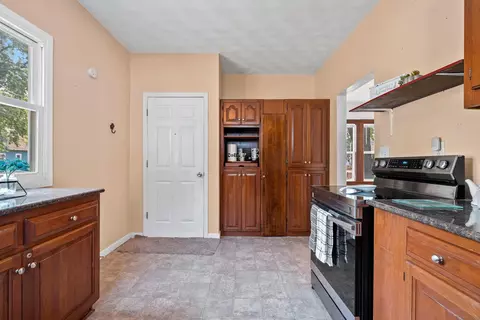922 N Richmond St, Appleton, WI 54911 photo 23