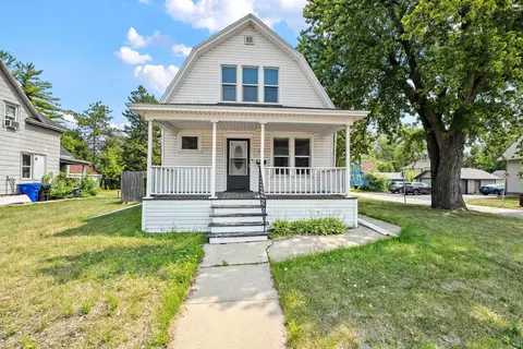 922 N Richmond St, Appleton, WI 54911