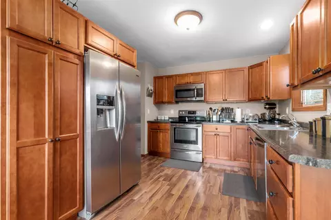 406 Emons Rd, Appleton, WI 54915 photo 9