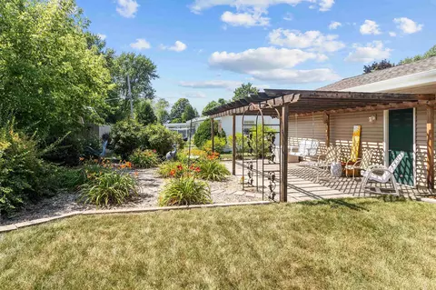 1213 W Marquette St, Appleton, WI 54914 photo 3