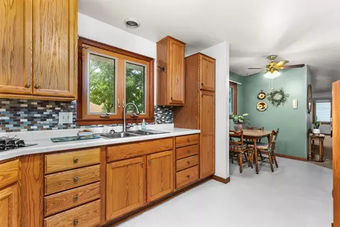 1213 W Marquette St, Appleton, WI 54914 photo 12
