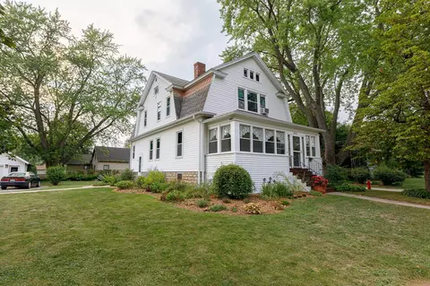 479 N Main St, Seymour, WI 54165
