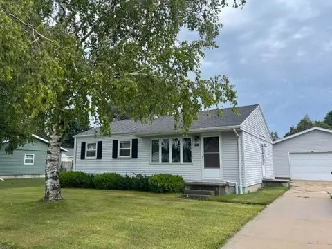 1711 Mirro Dr, Manitowoc, WI 54220