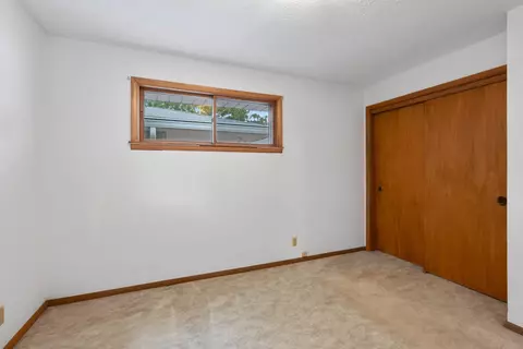 1419 N Douglas St, Appleton, WI 54914 photo 7