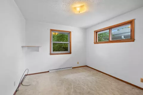 1419 N Douglas St, Appleton, WI 54914 photo 8