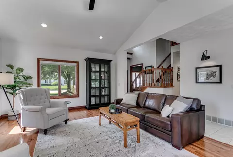 3024 E Greenleaf Dr, Appleton, WI 54915 photo 15