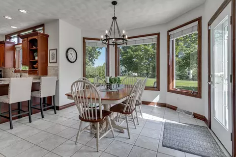 3024 E Greenleaf Dr, Appleton, WI 54915 photo 9