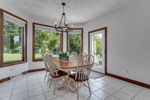 3024 E Greenleaf Dr, Appleton, WI 54915 photo 10