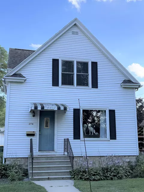 254 5th St, Fond Du Lac, WI 54935