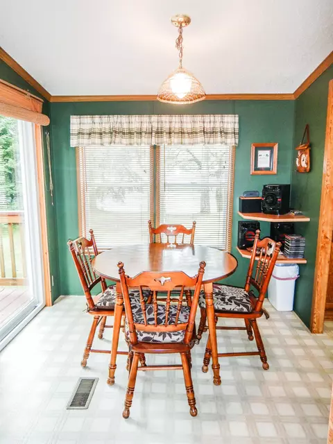w12357 Eagle Road, Crivitz, WI 54114 photo 10
