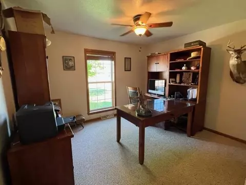 5018 N Cherryvale Ave, Appleton, WI 54913 photo 17