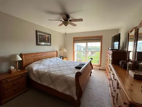 5018 N Cherryvale Ave, Appleton, WI 54913 photo 18