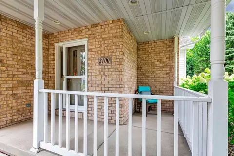 3100 E Greenleaf Dr, Appleton, WI 54913 photo 3