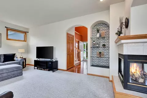 3100 E Greenleaf Dr, Appleton, WI 54913 photo 5