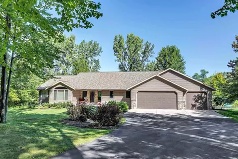 1480 Mcdonald St, Oconto, WI 54153