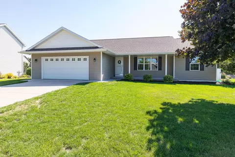 1632 Pendleton Rd, Neenah, WI 54956