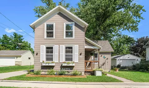 300 N Wisconsin St, Berlin, WI 54923