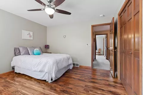 w2588 Colonial Court, Appleton, WI 54915 photo 32