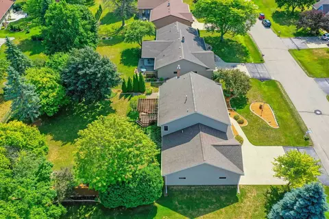 w2588 Colonial Court, Appleton, WI 54915 photo 59