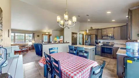 142 Fox Trl, Hilbert, WI 54129 photo 7