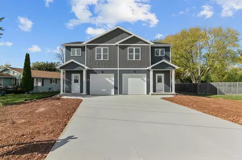 1461 Harrison St, Neenah, WI 54956