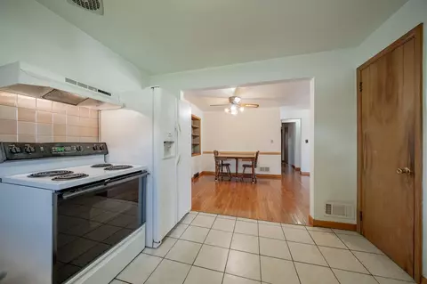 1315 E Byrd St, Appleton, WI 54911 photo 8