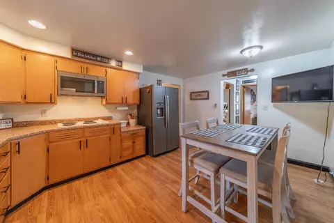 330 W Michigan St, Appleton, WI 54911 photo 8