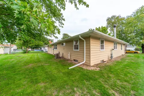 330 W Michigan St, Appleton, WI 54911 photo 28