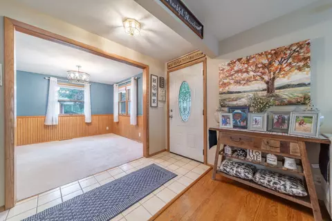 330 W Michigan St, Appleton, WI 54911 photo 5