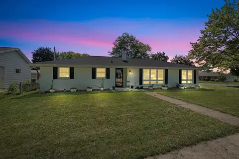 2232 Sunrise Ct, Green Bay, WI 54302