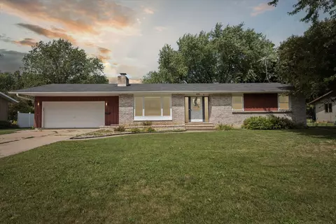 203 W Cedar St, Bonduel, WI 54107