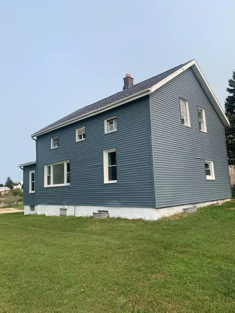 11821 Lax Chapel Rd, Kiel, WI 53042