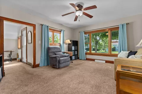 814 W Bell Ave, Appleton, WI 54914 photo 5