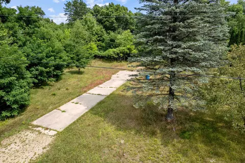 119 Madison St, Redgranite, WI 54970