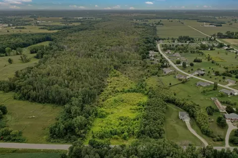 South Chase Road, Pulaski, WI 54162