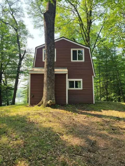 n5990 45th Circle Drive, Pound, WI 54161