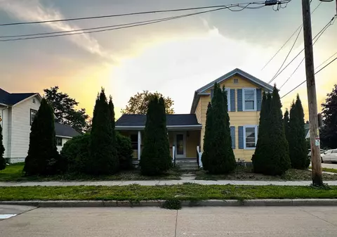 629 Central St, Oshkosh, WI 54901