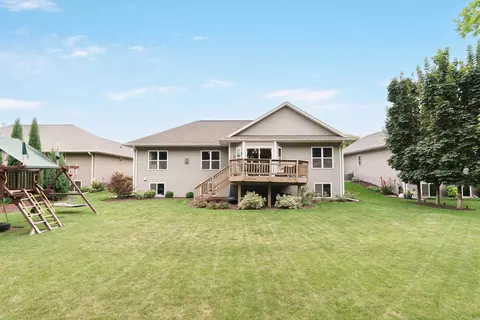 4217 N Orion Ln, Appleton, WI 54913 photo 2