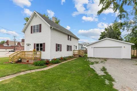 304 Washington St, Seymour, WI 54165