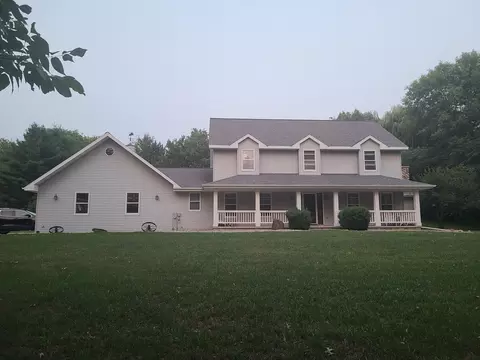2398 Cathedral Forest Dr, Green Bay, WI 54313