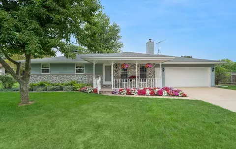 13 Partridge Ct, Appleton, WI 54915