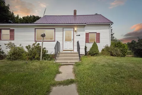 n3749 Wisconsin 32, Pulaski, WI 54162