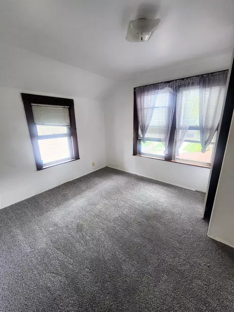 618 N Appleton St, Appleton, WI 54911 photo 9