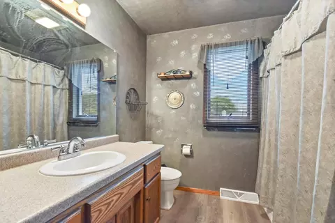2124 S Driftwood Ln, Appleton, WI 54915 photo 14