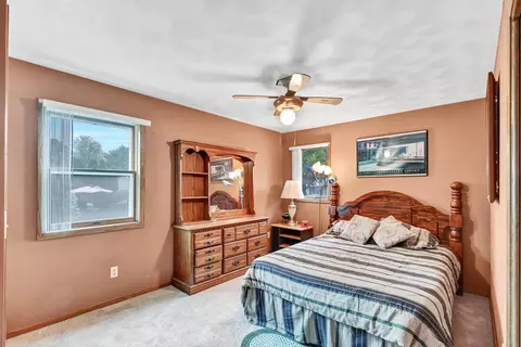 2124 S Driftwood Ln, Appleton, WI 54915 photo 12