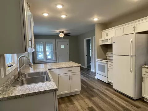 413 W Eagle St, Shawano, WI 54166 photo 8