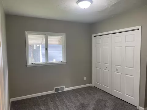 413 W Eagle St, Shawano, WI 54166 photo 16