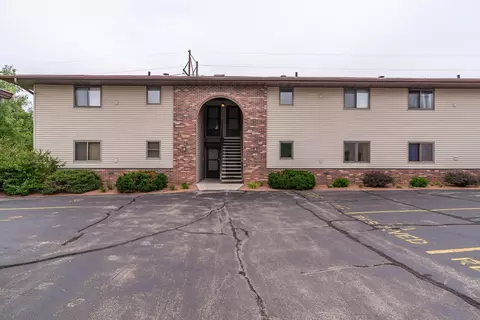 1797 Maricopa Dr #D, Oshkosh, WI 54904